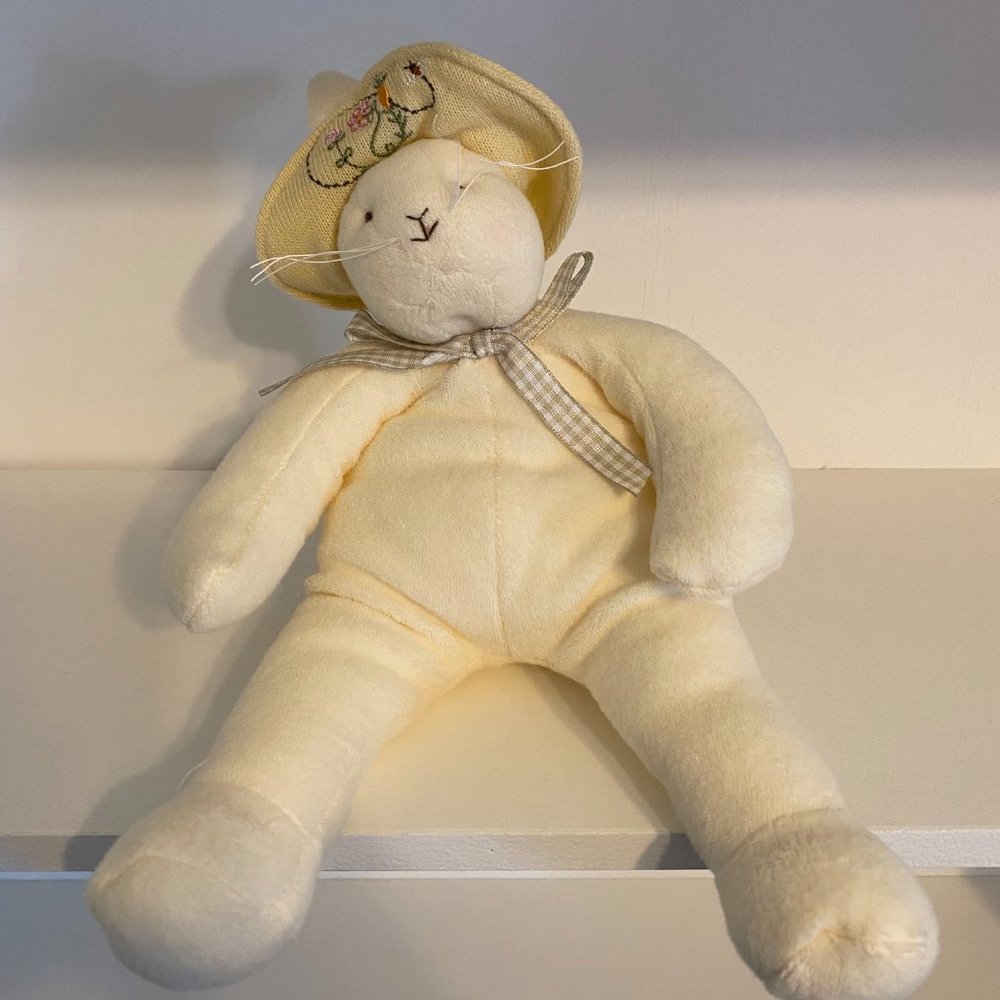 Hallmark "Bunnies by the Bay" Bunny